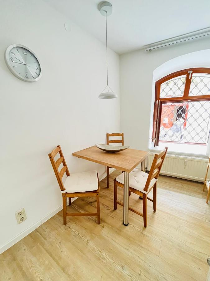Filmap- Charmante Kreuzgewoelbe-Whg Im Herzen Der Altstadt-Ideal Fuer Paare & Geschaeftsreisende 괴를리츠 외부 사진